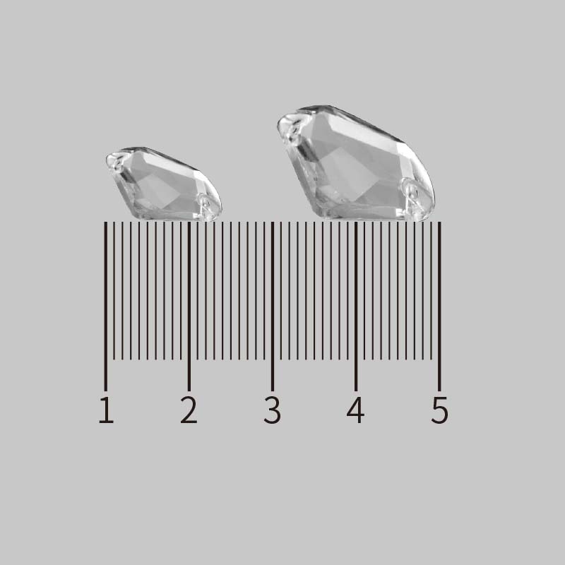 Irregular-shaped hand-sewn diamond 14*19mm ice cube white 1000-piece double-hole Taiwan acrylic clothing diamond wholesale diy applied-on diamond * Specification image