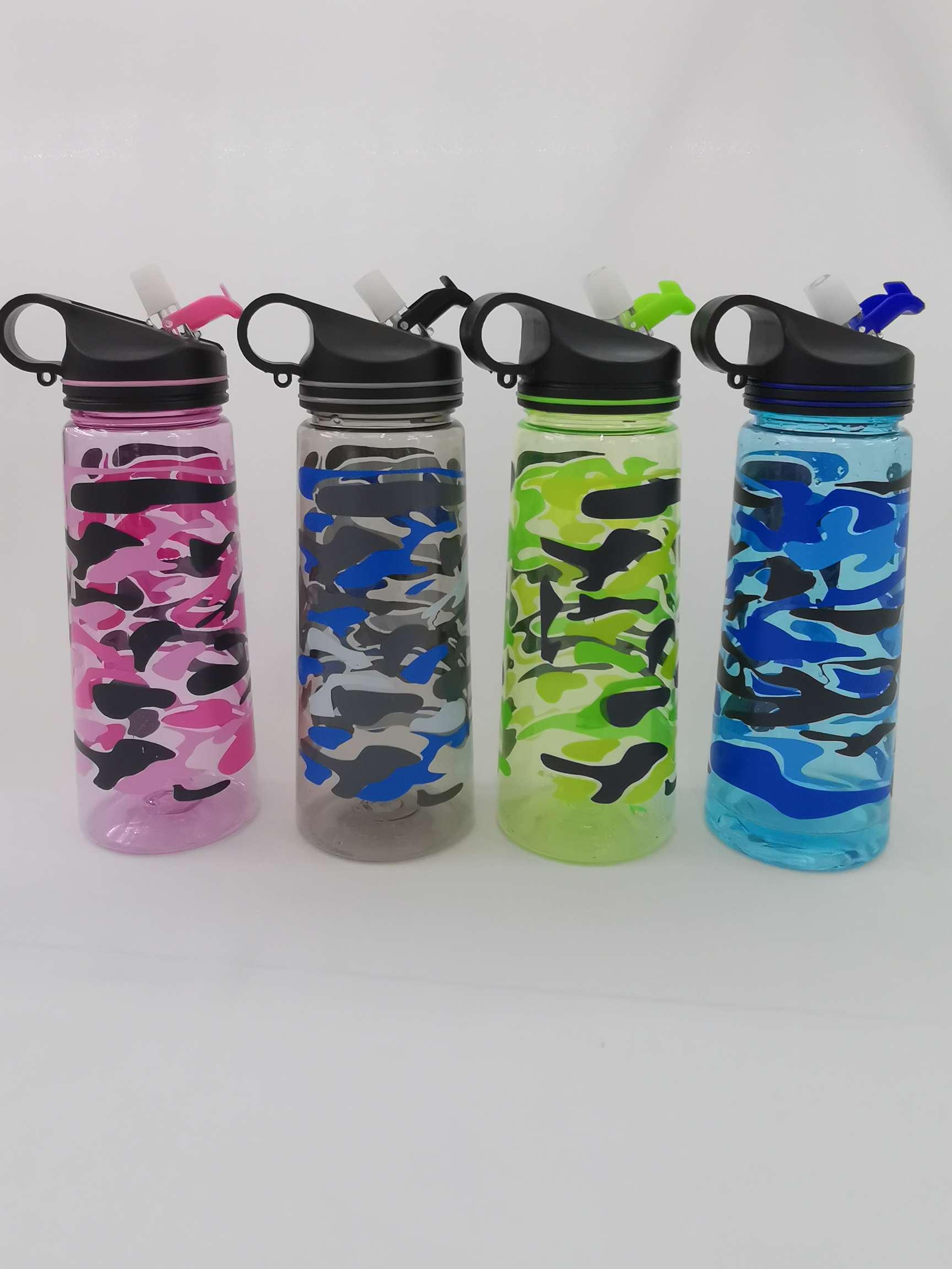 New camouflage plastic cups, outdoor portable sports water bottles, space cups, cross-border exclusive supply, best-selling export cups detail image 1