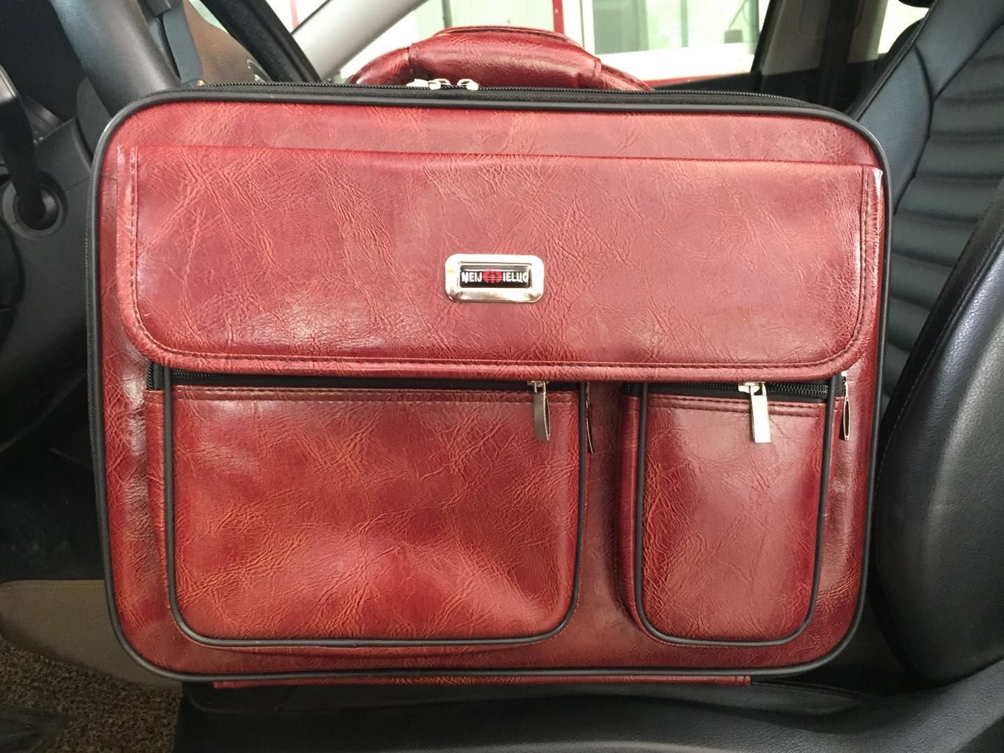 套二电脑单背白底实物图