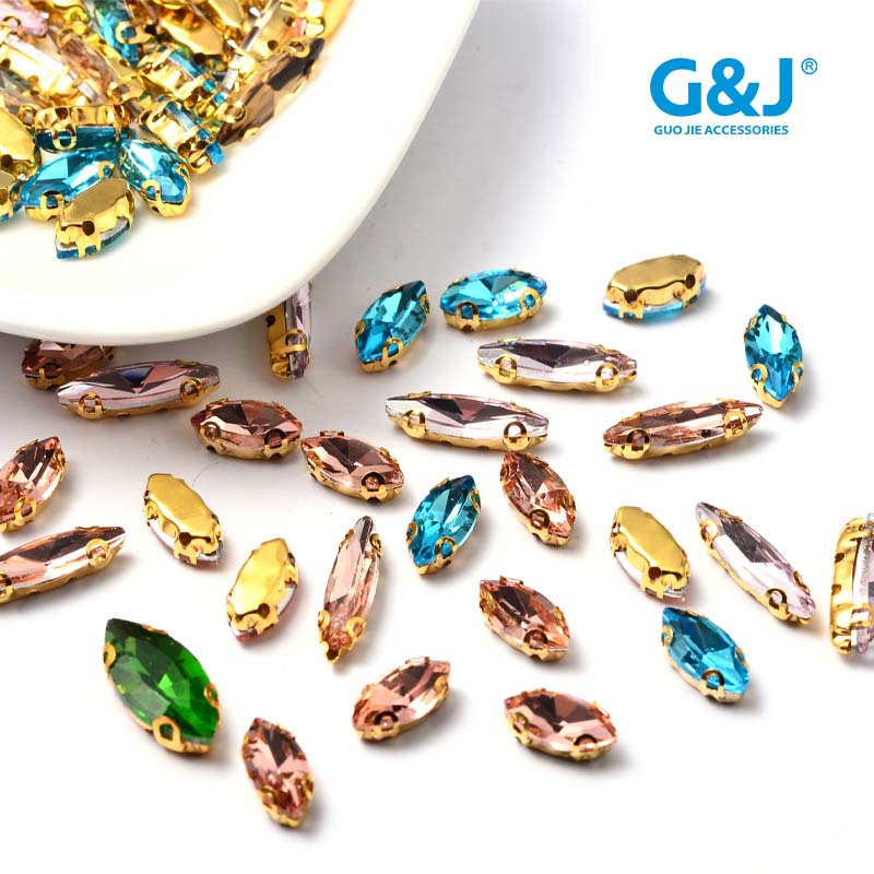 批发D形玻璃爪钻 5*10mm马眼耳朵爪钻 白色 手缝玻璃爪钻 DIY服饰配件图