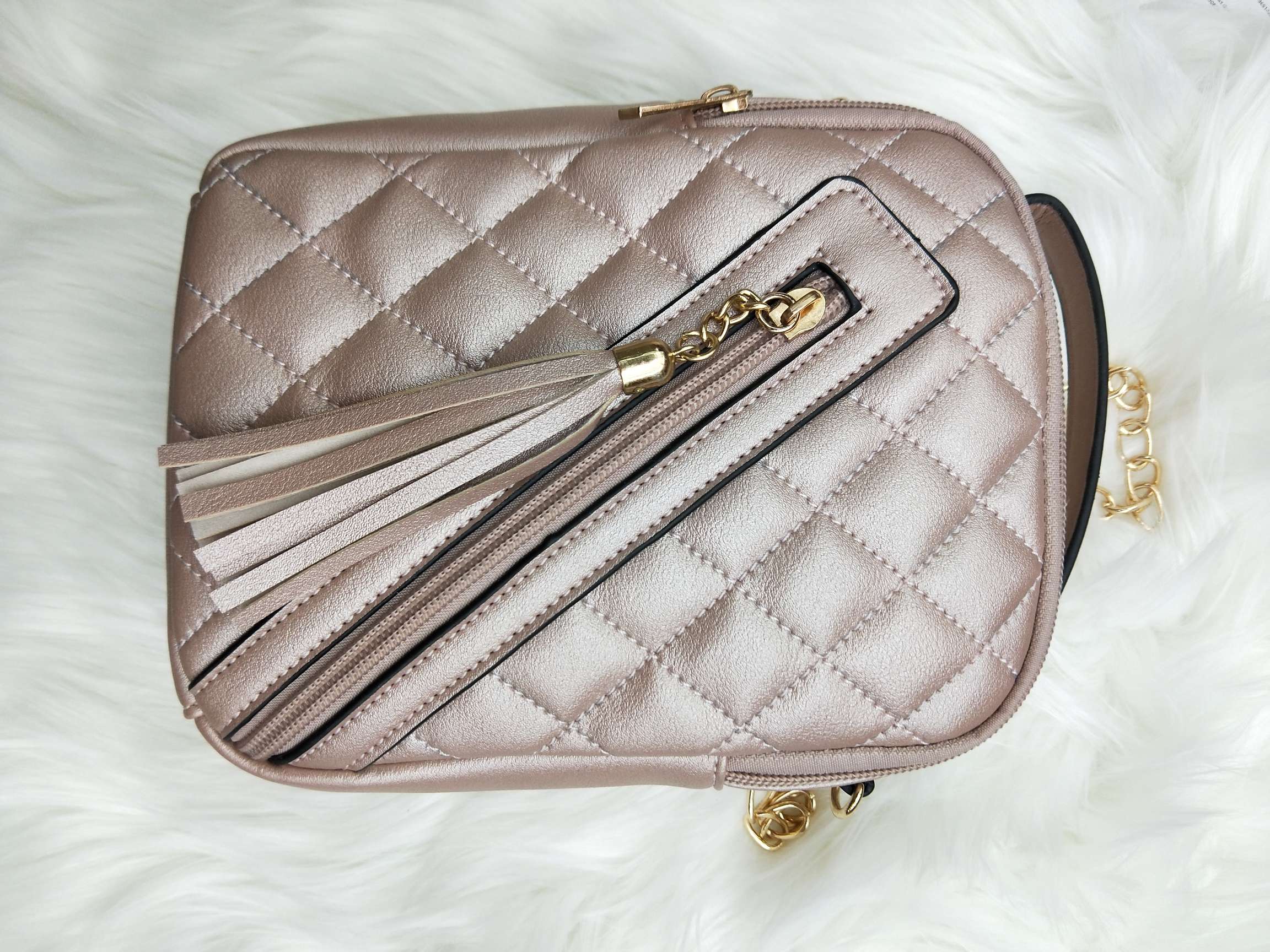 A small bag, thumbnail