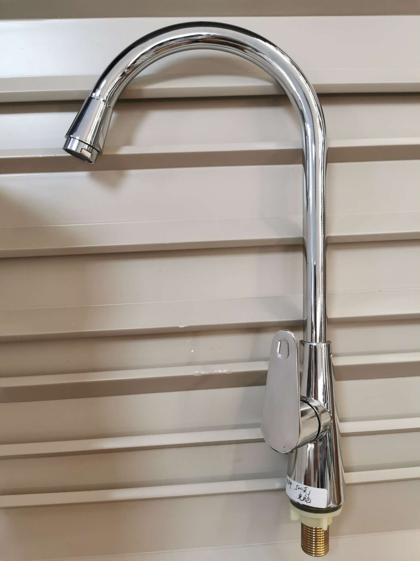 Single cooling water sink faucet