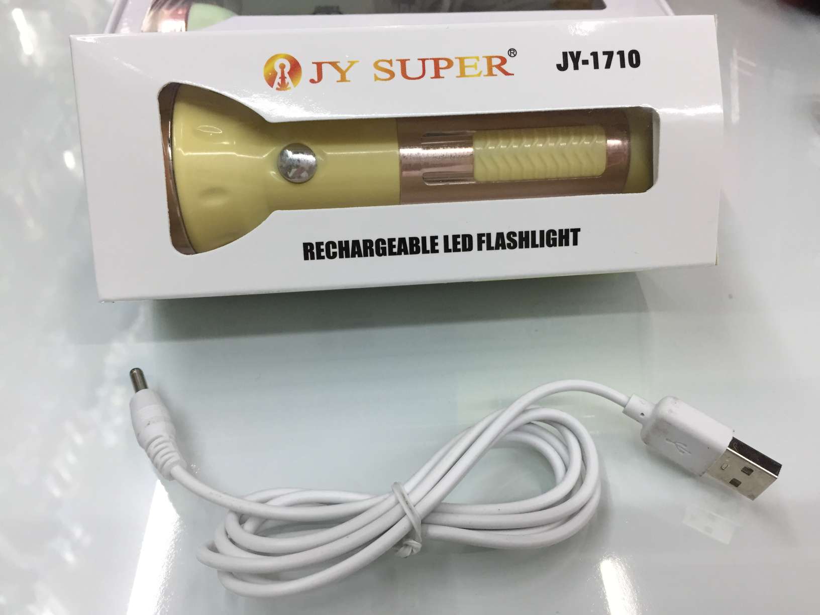 Lithium Battery With Lighter Flashlight details Picture