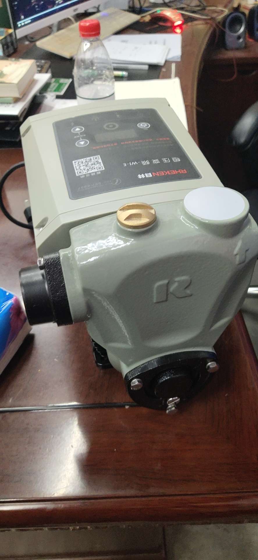 Hitachi 800-watt variable frequency constant pressure electric pump details Picture