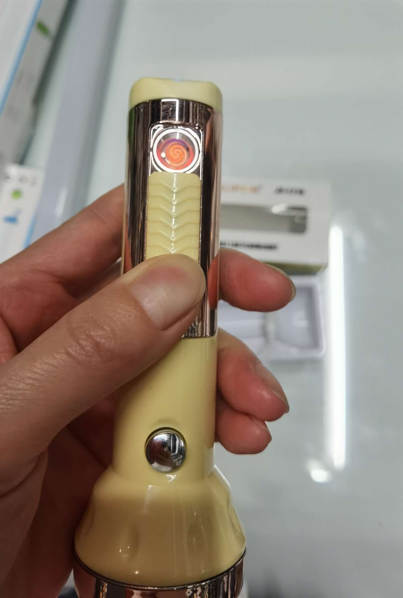 Lithium Battery With Lighter Flashlight Specification drawing