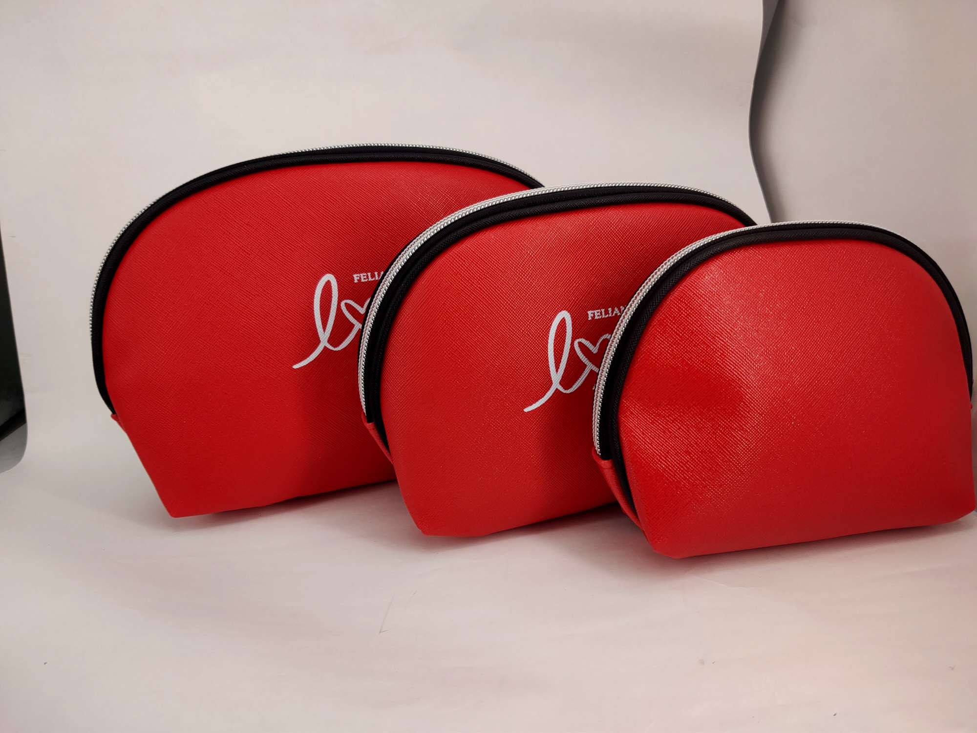 十字纹三件套化妆包图