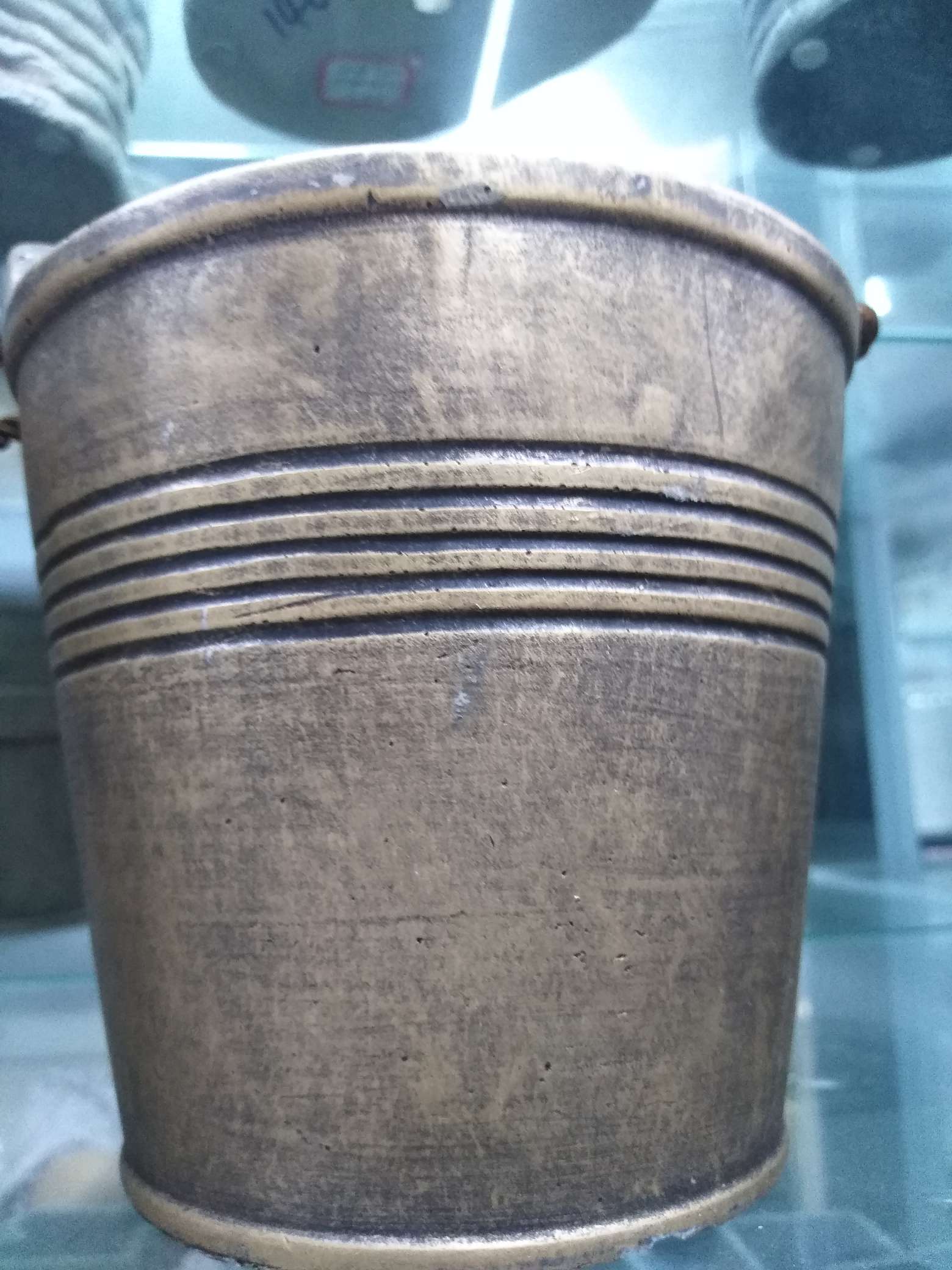 Ch003 Flower Arranging Bucket