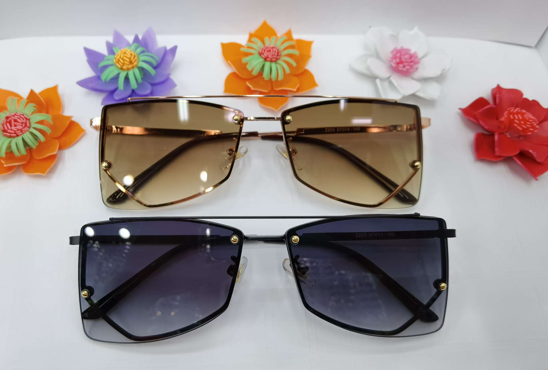 ZT203 2020 new model available fashion sunglasses anti-UV gradient trend sunglasses street photography trend sunglasses