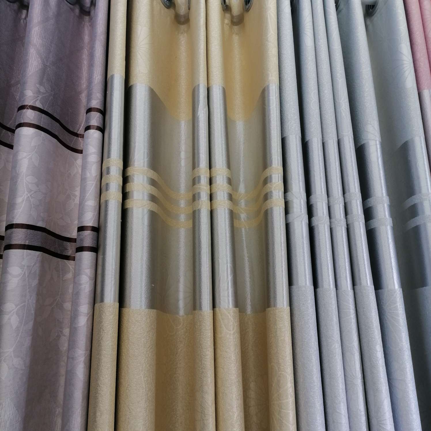 加厚遮光窗帘布成品纯色简约风客厅定制隔热 遮阳  