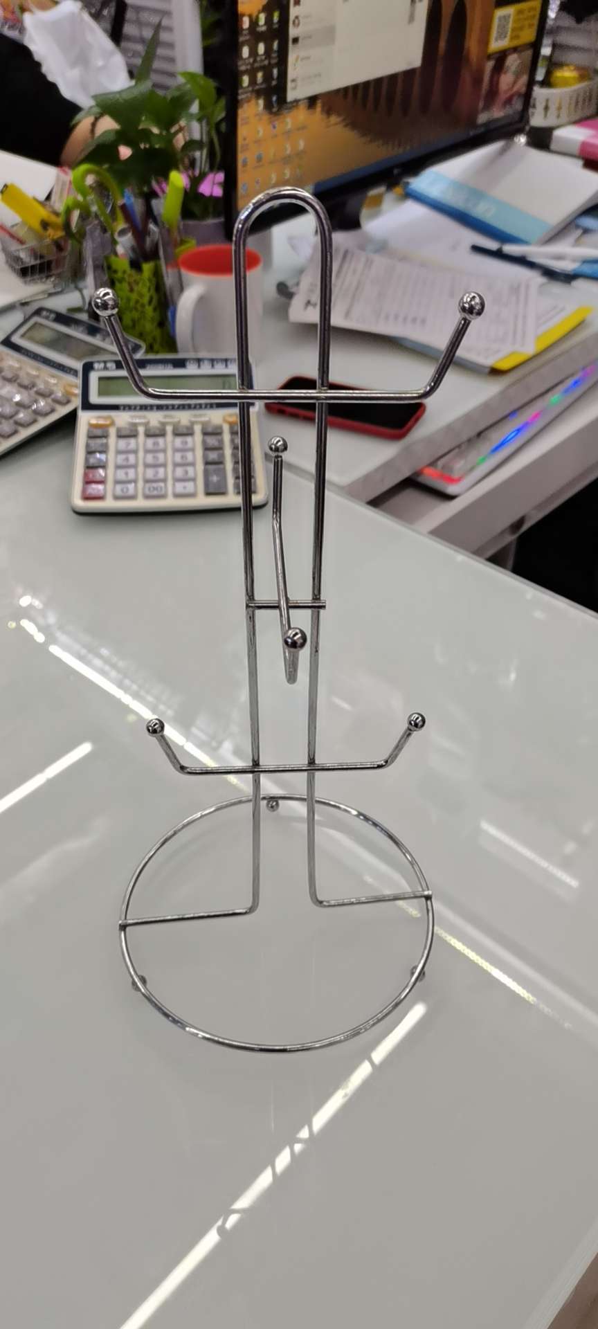 大出字杯架产品图