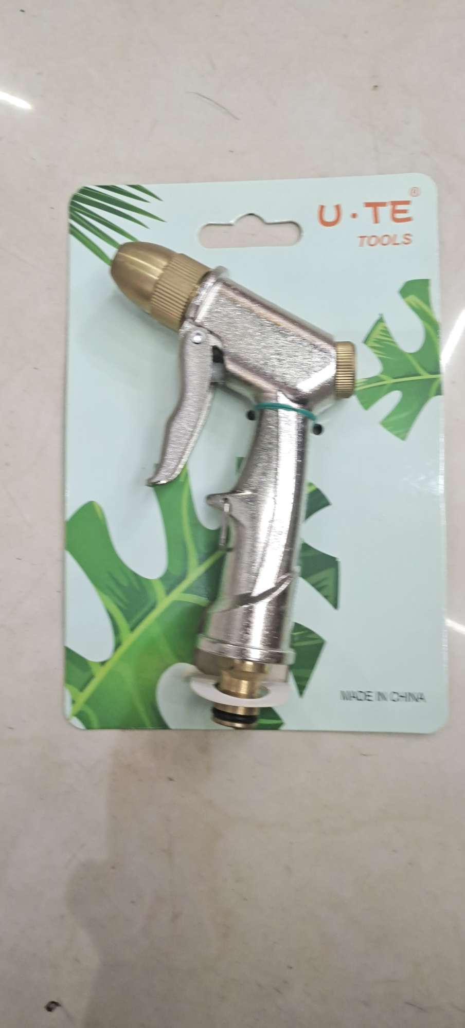 Zinc alloy squirt gun