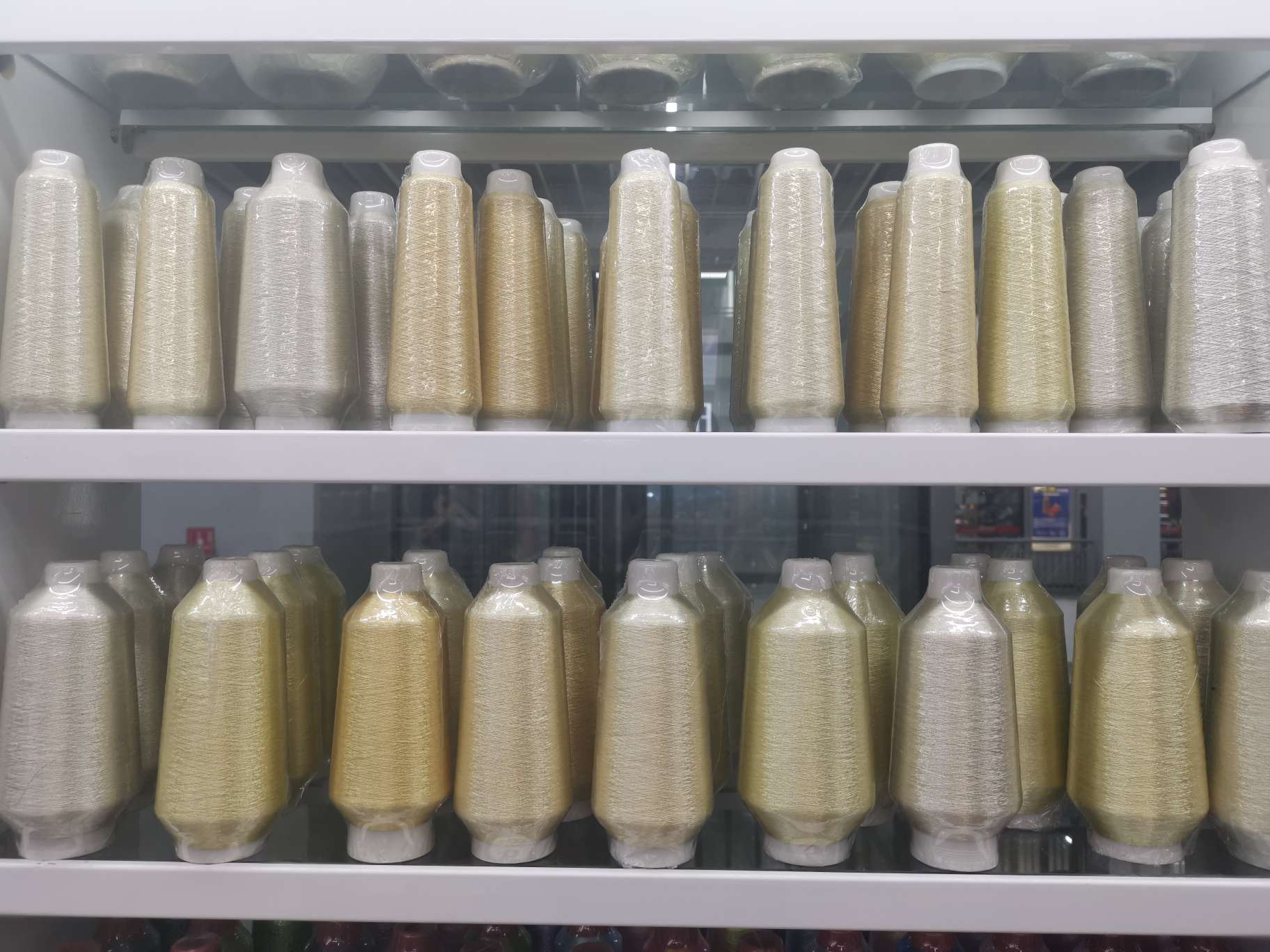 白金 pure gold （公斤计价）不同等级不同价格
