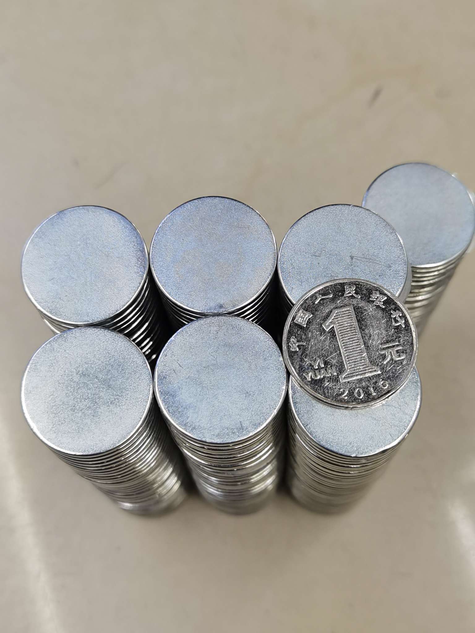 磁铁磁钢25x2mm锌