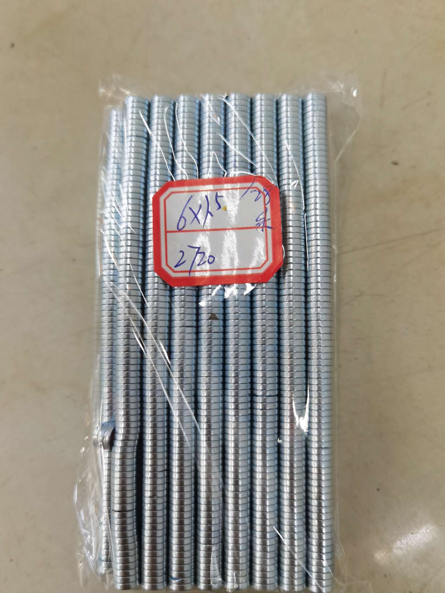 首饰磁扣  磁钢 6x1.5mm 锌