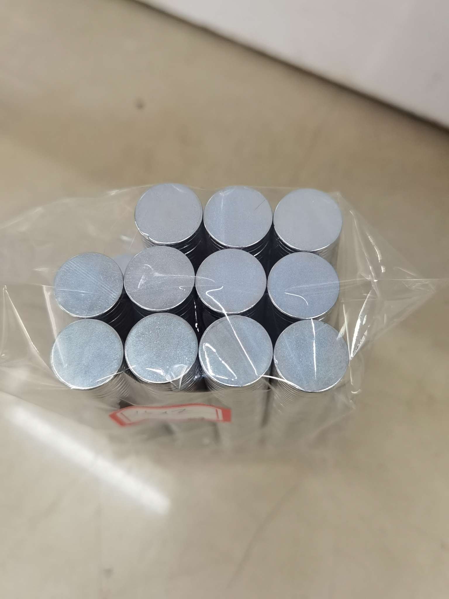 磁钢 强磁18x2mm  镀锌细节图