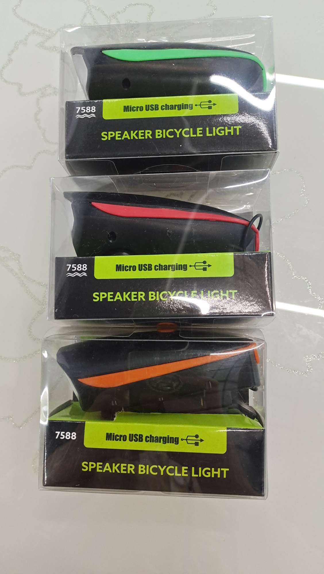 7588 High-intensity bicycle with horn light detail image 3