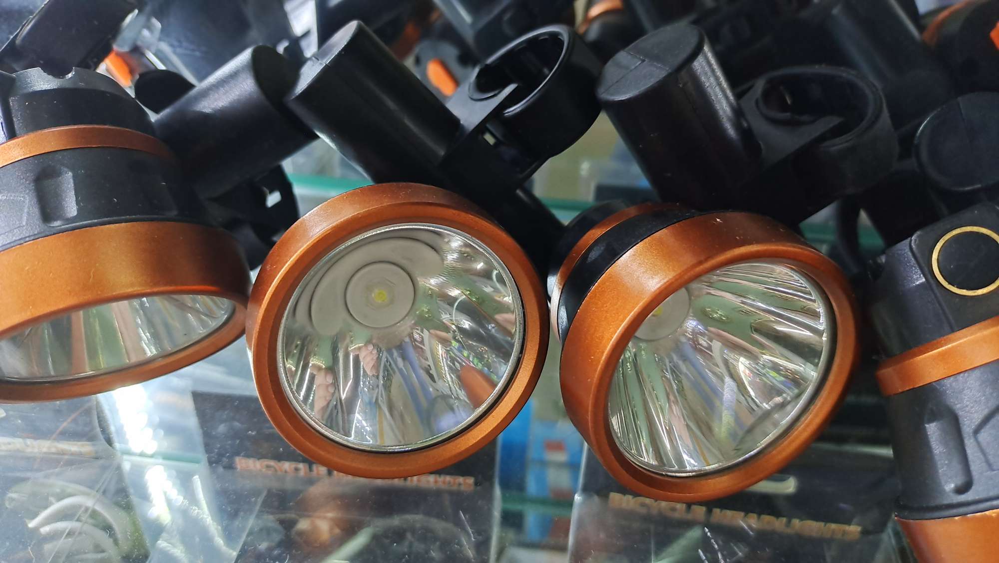 1589 High-intensity Bicycle Lamp USB charger detail image 2