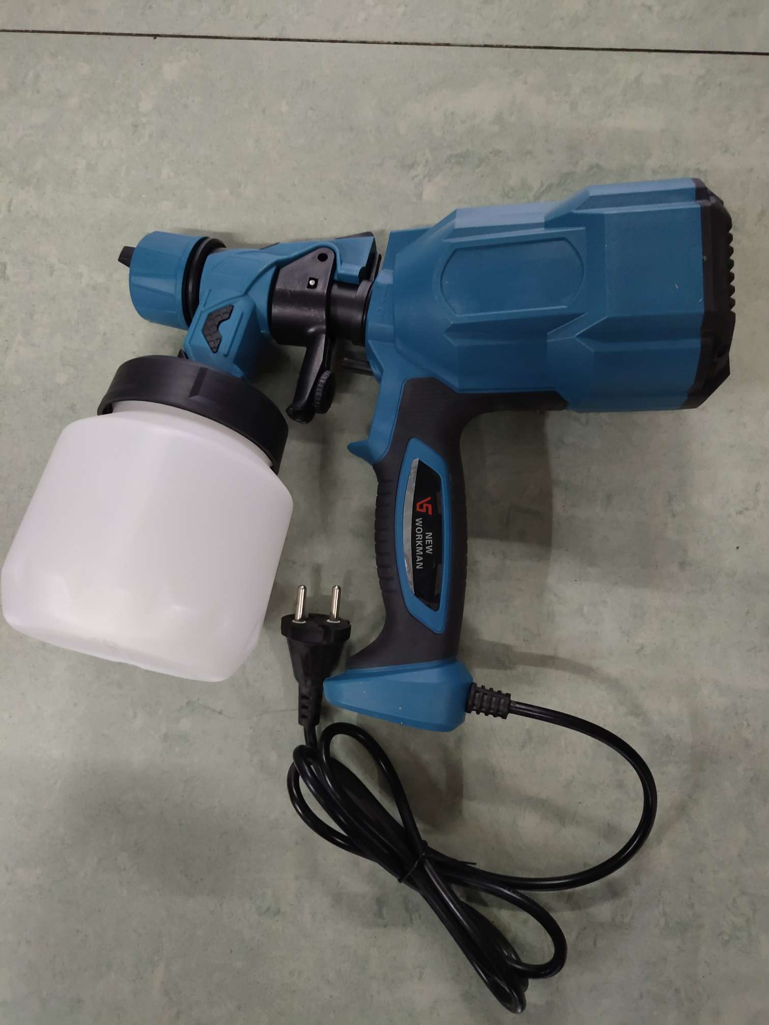 Blue paint sprayer details Picture