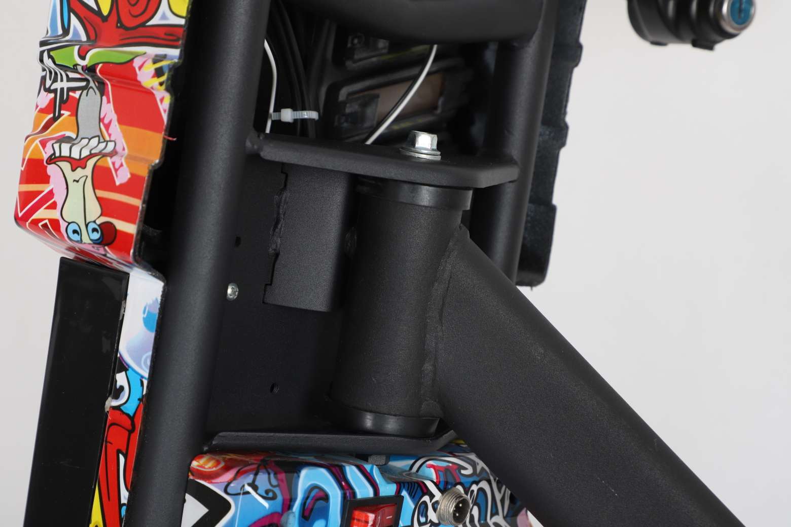 Three-wheeled electric drift vehicle Item Picture