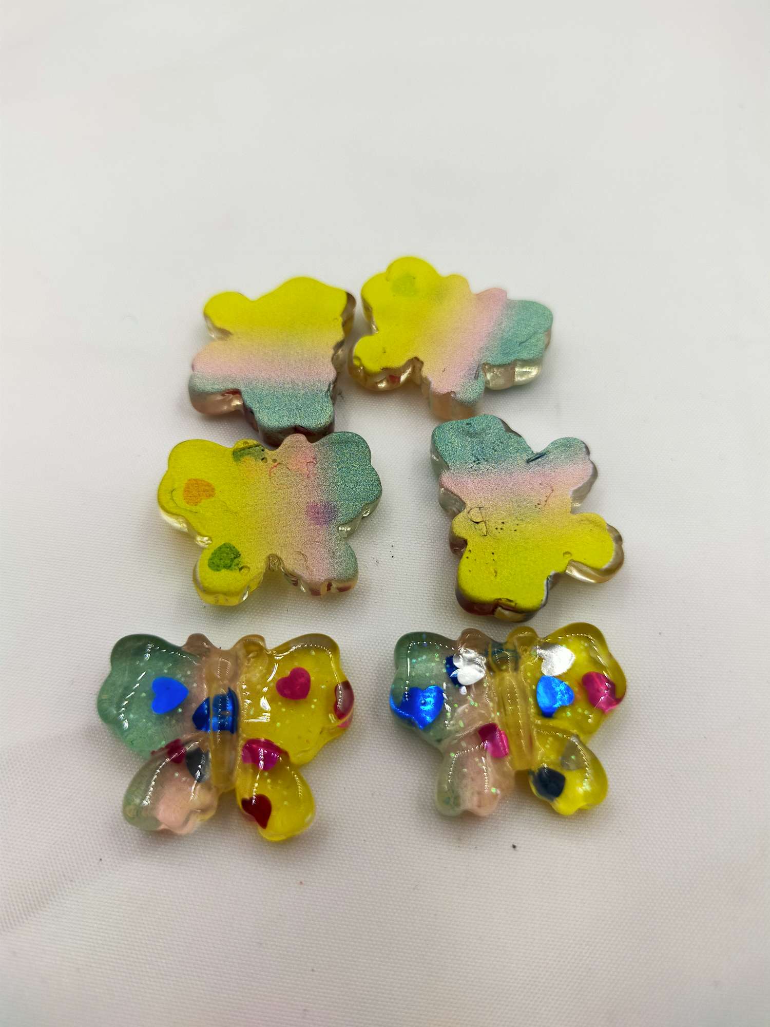 New resin, small butterfly, hair clip, leather rope, earrings, accessories, manufacturers direct, large quantity from the best Specification drawing