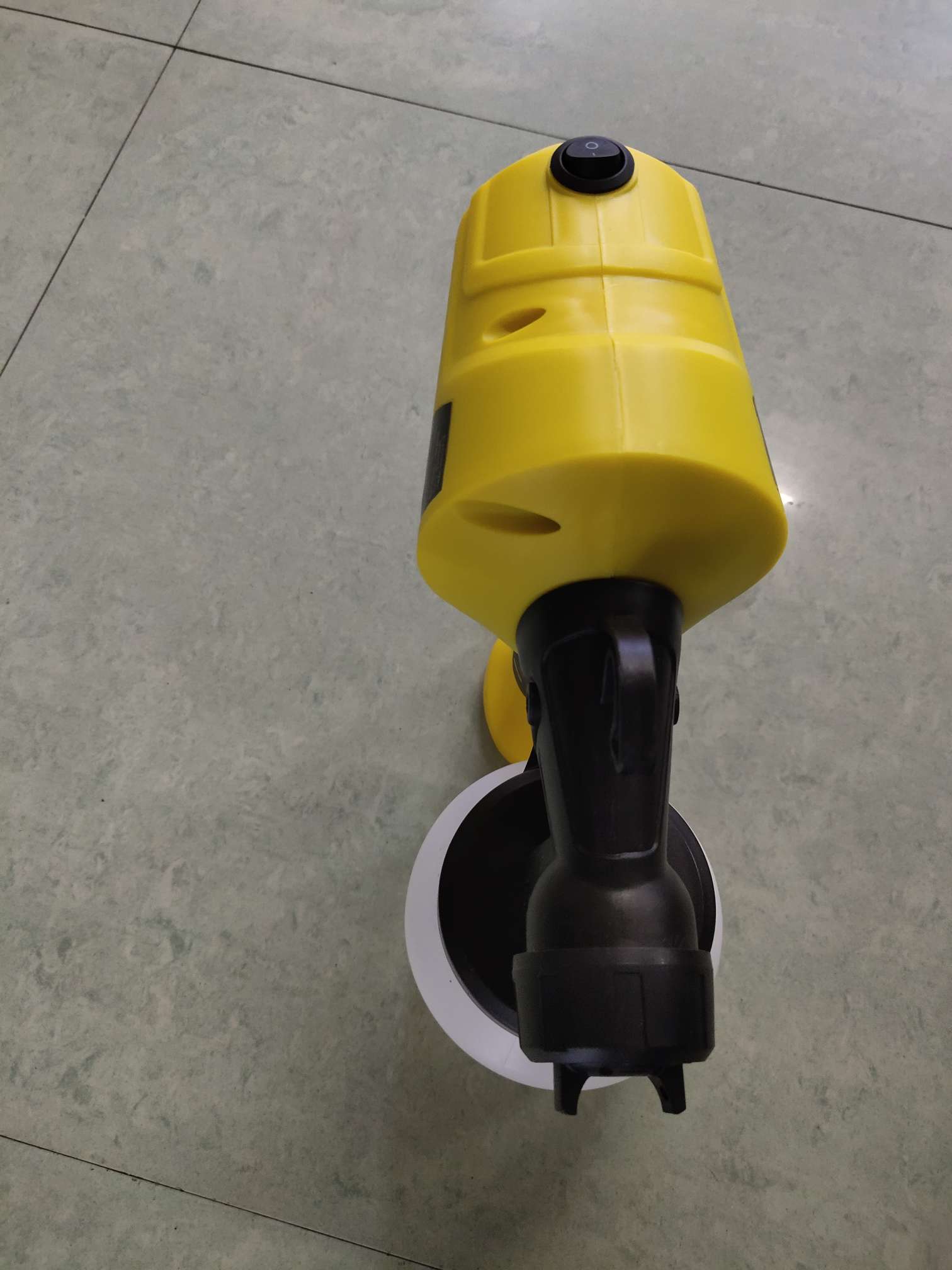 Yellow paint sprayer details Picture