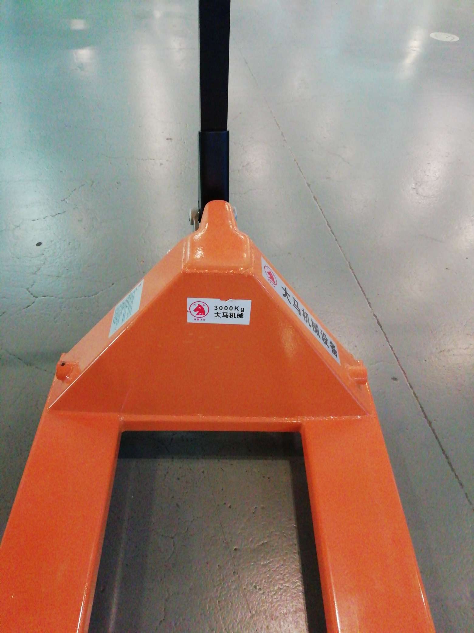 3-ton widened hydraulic truck (680 details Picture