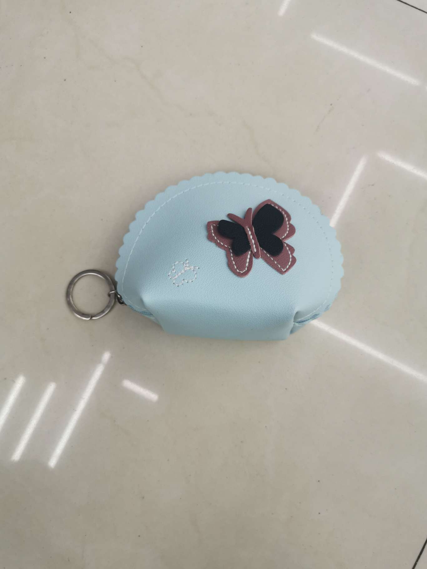 花边蝴蝶零钱包