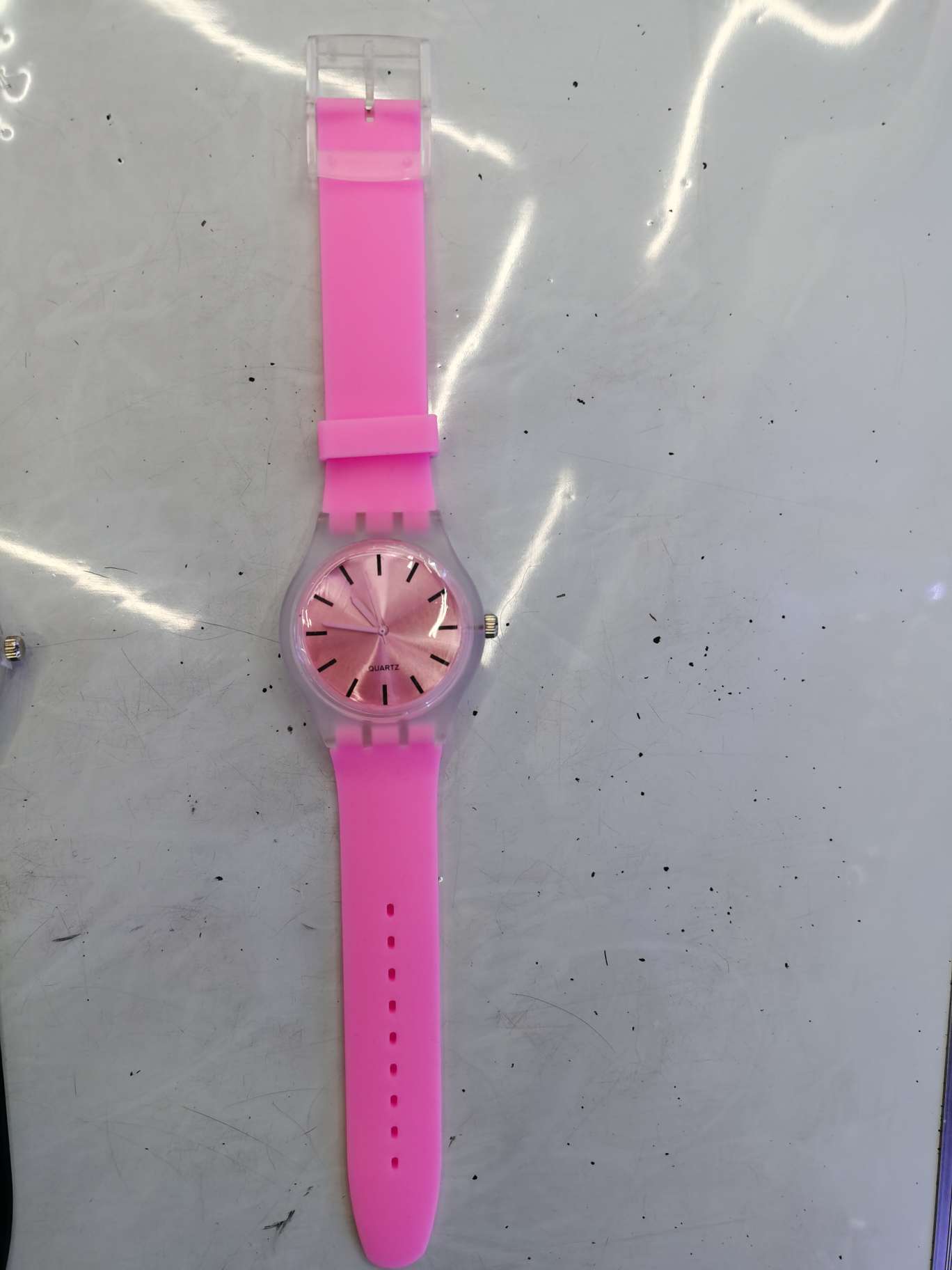 Plastic lightweight best-selling watches detail image 1