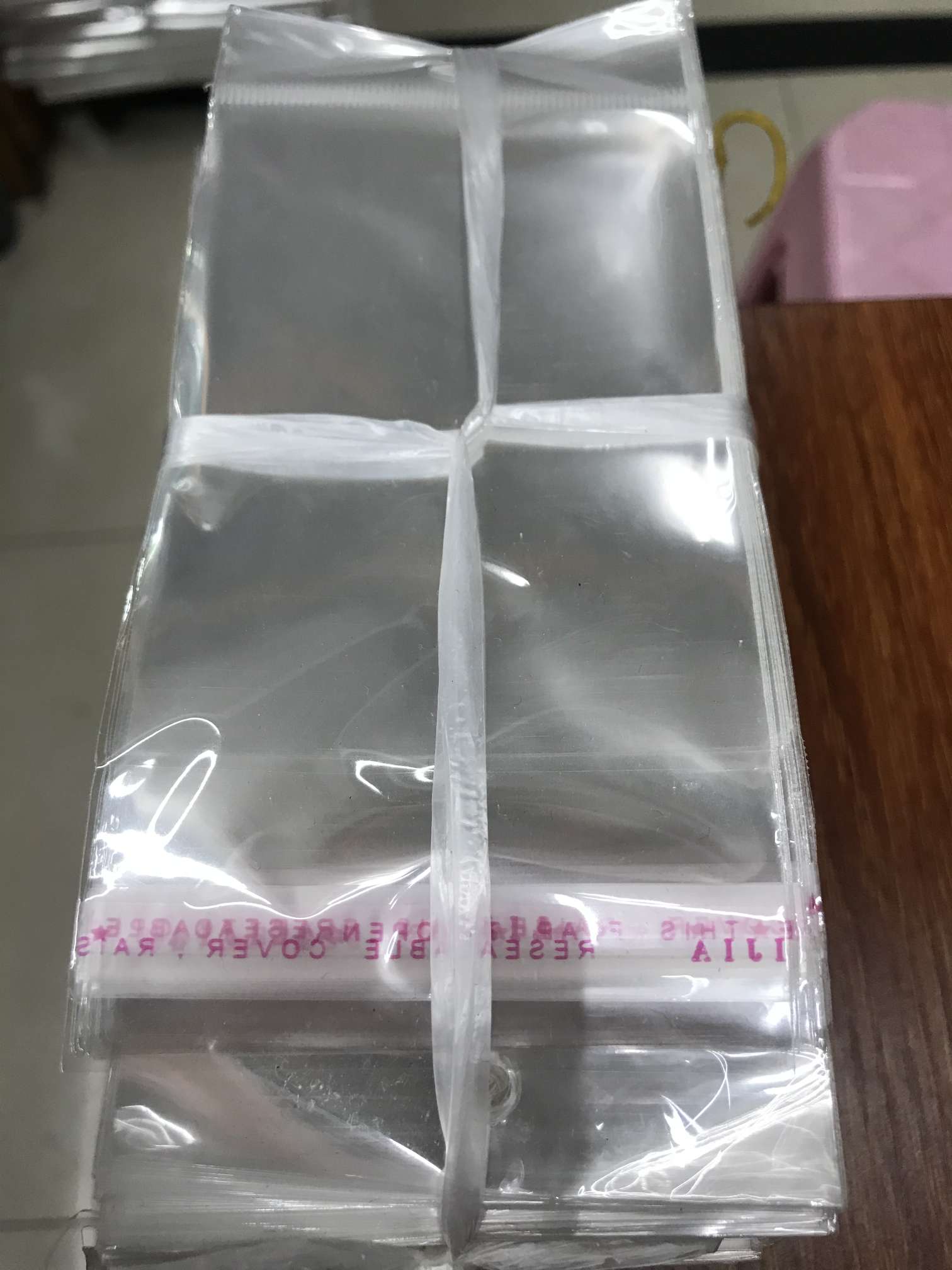 12✘17 transparent packaging bags, self-adhesive OPP bags, self-adhesive opp bags, self-sealing bags, clothing plastic bags, printed LOGO