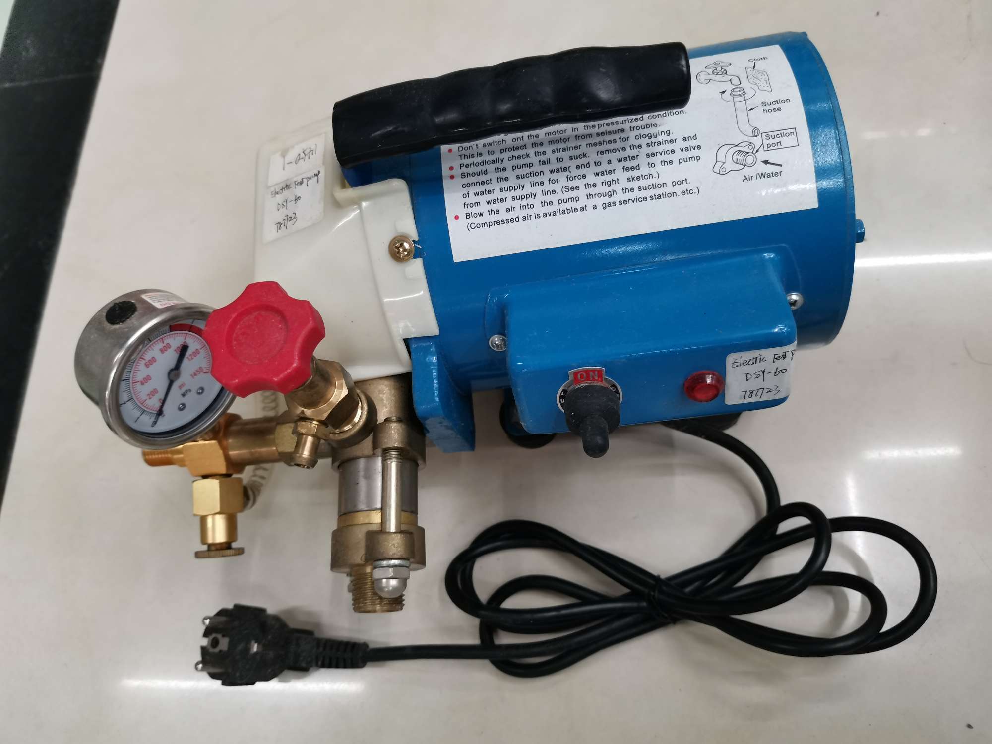 Electric pressure testing pump