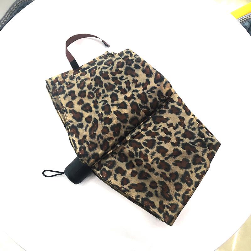 Three-fold ultra-mini folding umbrella Item Picture
