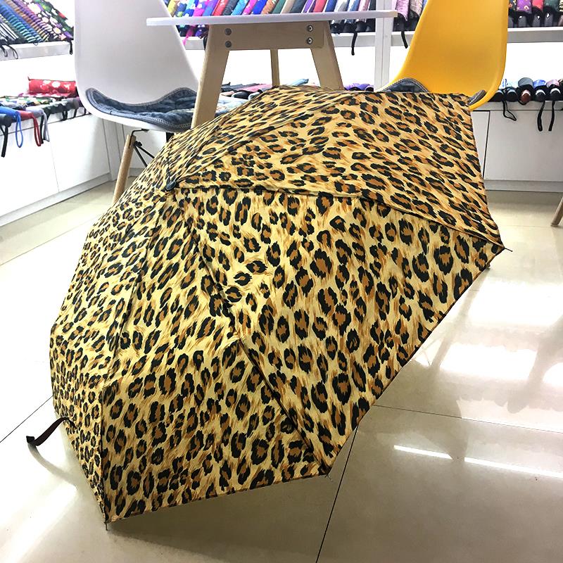 Three-fold ultra-mini folding umbrella undefined