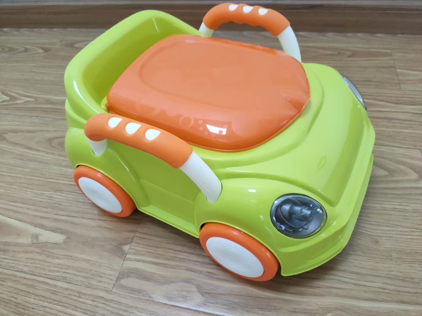 Children's toilet car details Picture