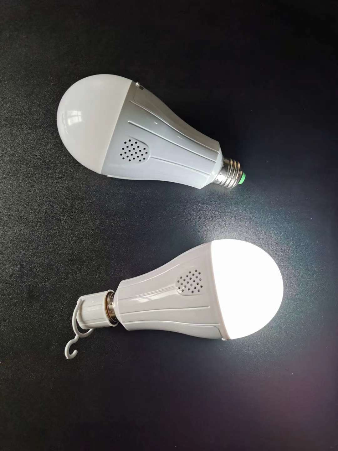 Dual Battery Emergency Light details Picture