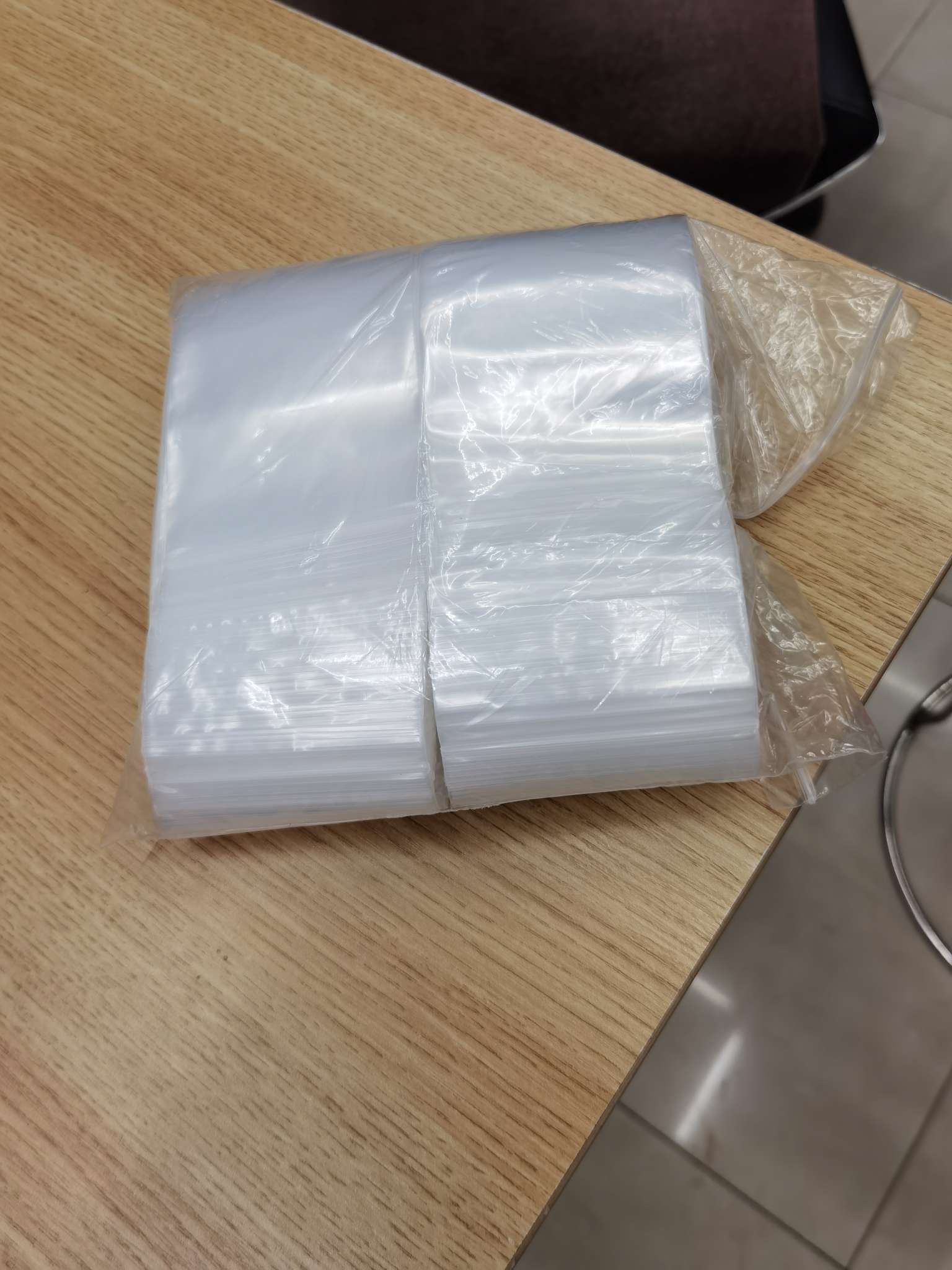 4, 7x1095 transparent sealed PE self-sealing bags for preservation, large size for storing small samples, plastic packaging bags for packaging 7 bags of food x5 with white edges