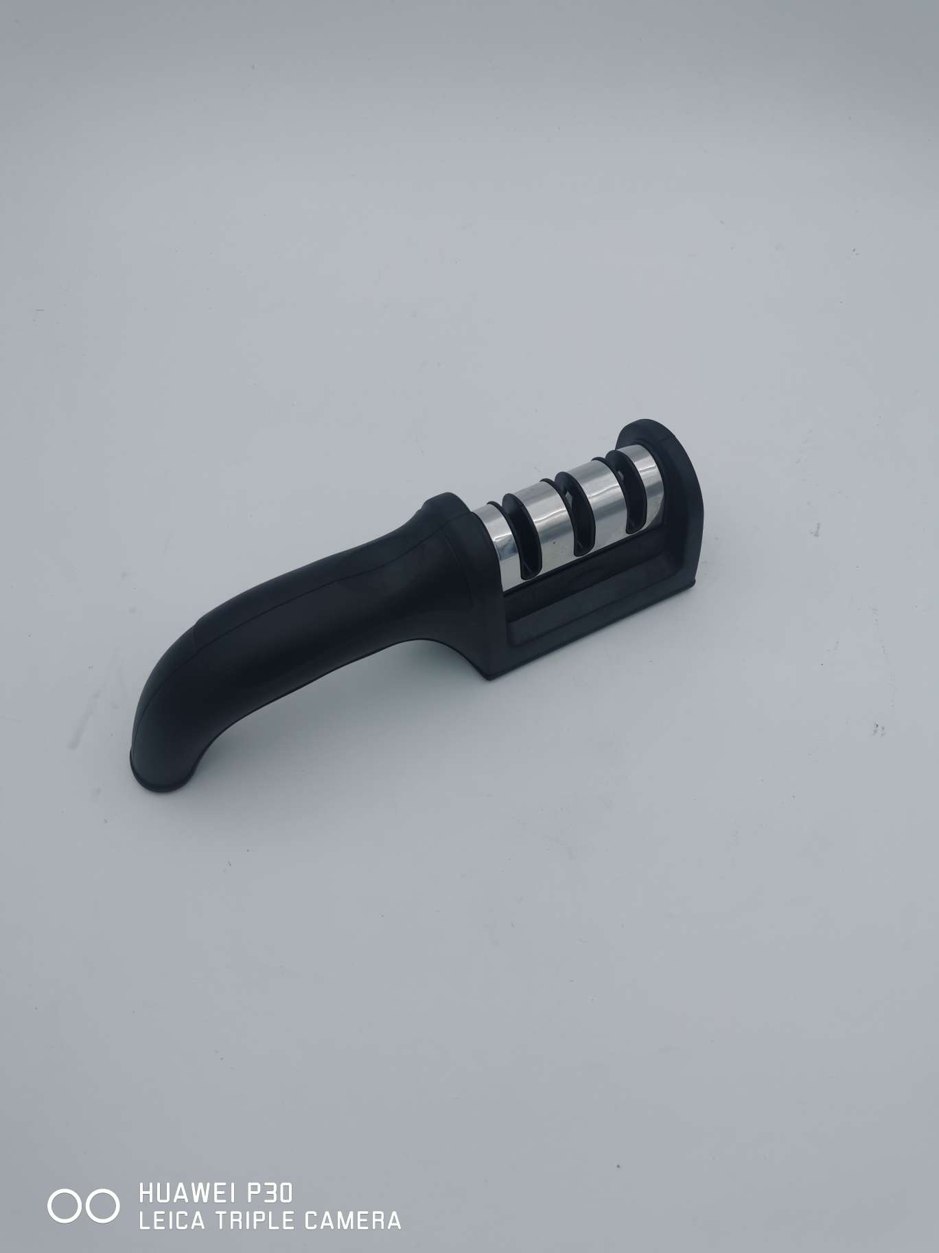 Multi-functional knife sharpener, whetstone, quick knife sharpener, manual and fully automatic household kitchen knife, easy to sharpen in the kitchen, all-black knife sharpener set