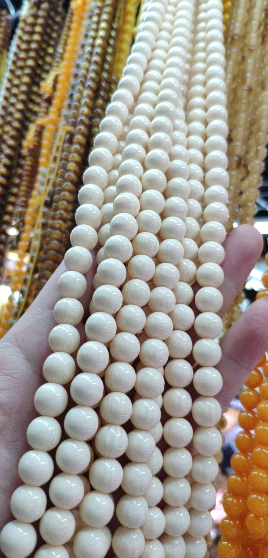 10 centimetres 108 pieces of imitation ivory