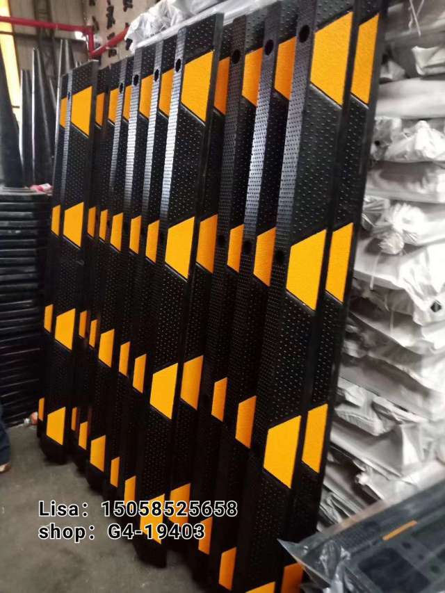 工厂直销 警示柱 反光隔离柱 防撞柱 隔离柱 交通设施 反光材料详情图1