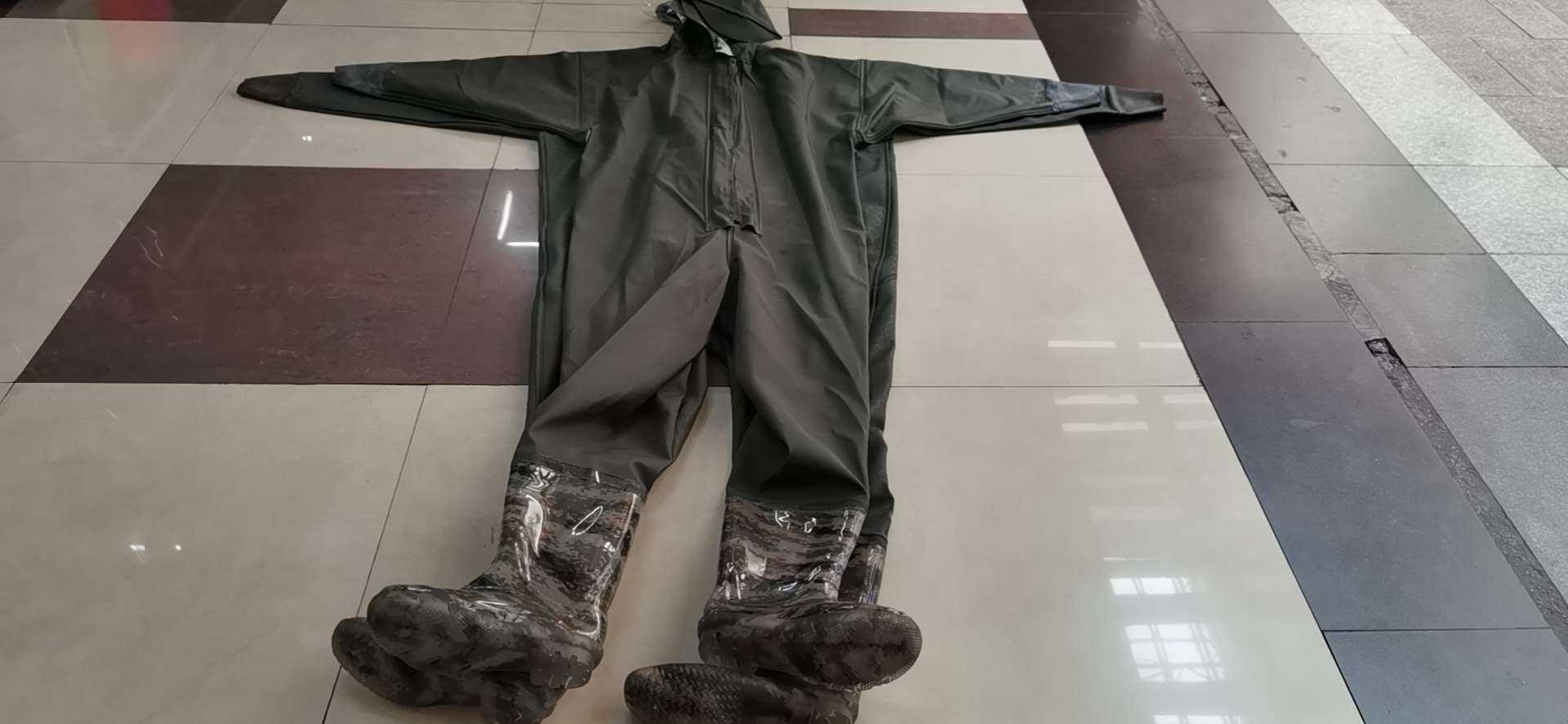 潜水服