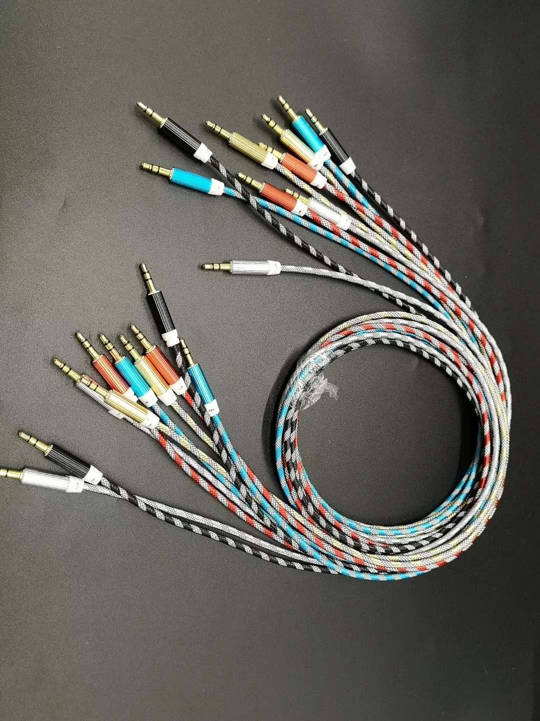 时尚豹纹金属头弯头手机数据线一拖三适用苹果安卓数码设备快充充电线