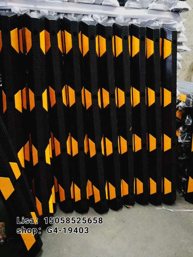 工厂直销 警示柱 反光隔离柱 防撞柱 隔离柱 交通设施 反光材料详情图2