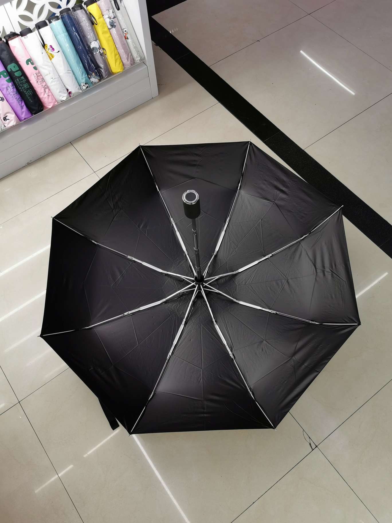 Five-fold 8-bone automatic umbrella, all-weather and all-weather black rubber UV protection advertising umbrella, gift umbrella, can be printed with logo undefined