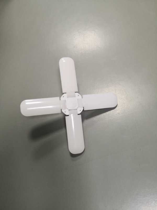 Four-leaf lamp, 60W Specification image