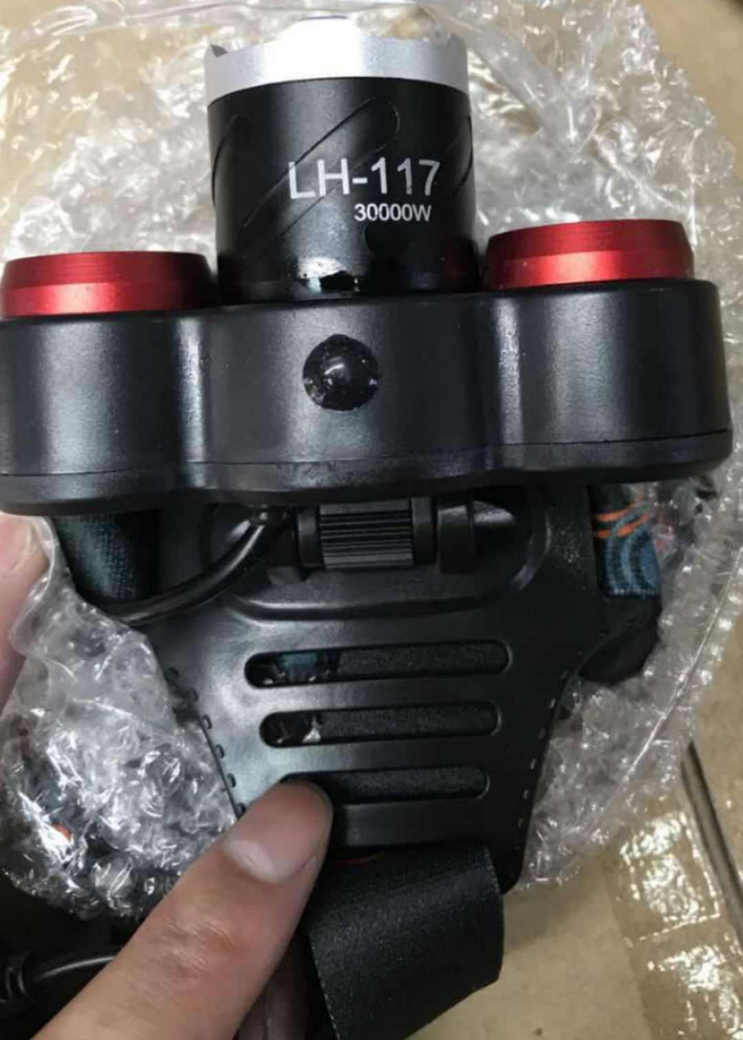 117 High-intensity T6 headlamp details Picture