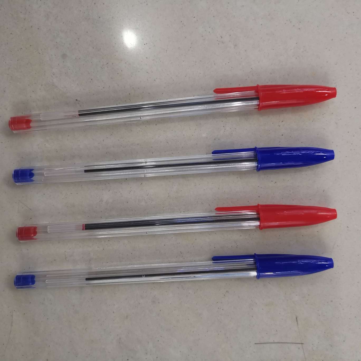 Simple ballpoint pen with air hole detail image 3