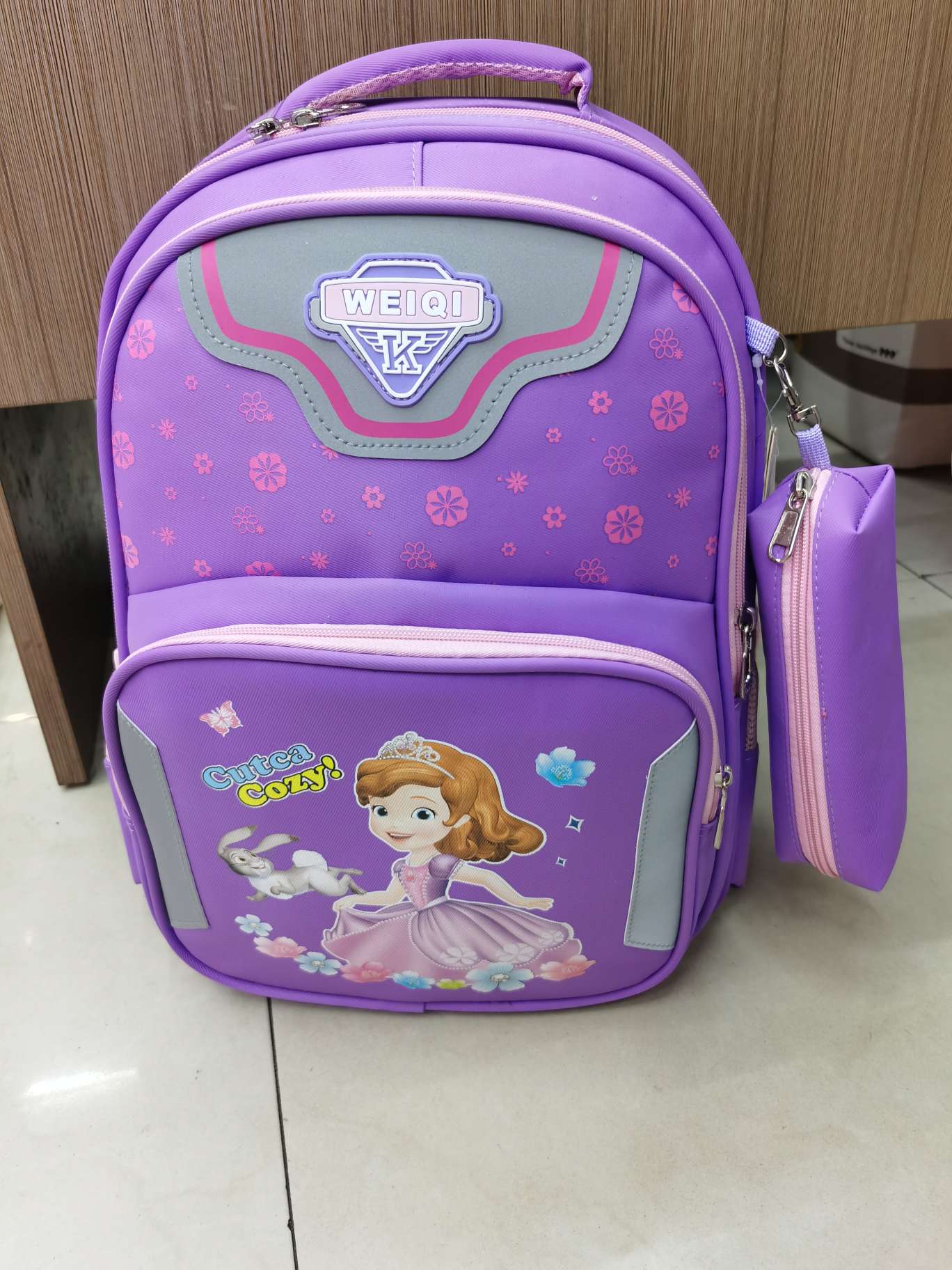 16-Inch Two-Piece Set With Pen Case