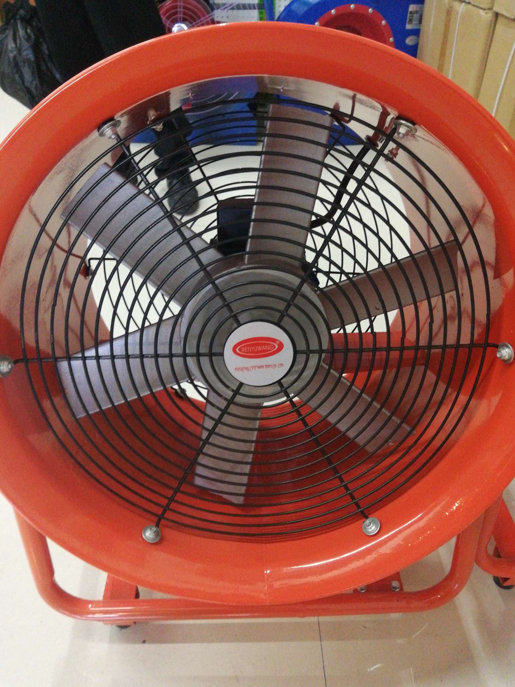 耐高温风机低躁声轴流式通风机产品图