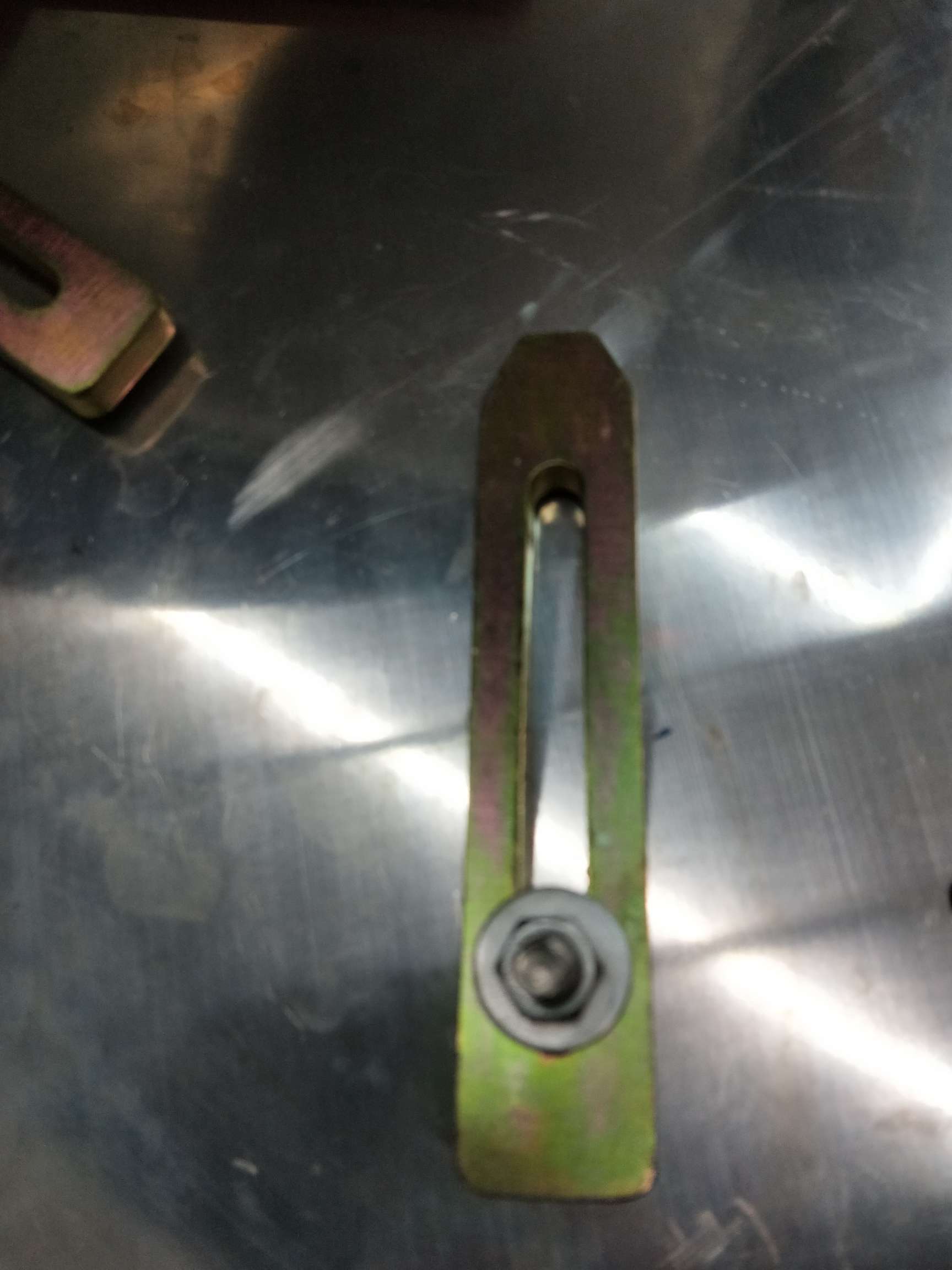 13 pressure plate
