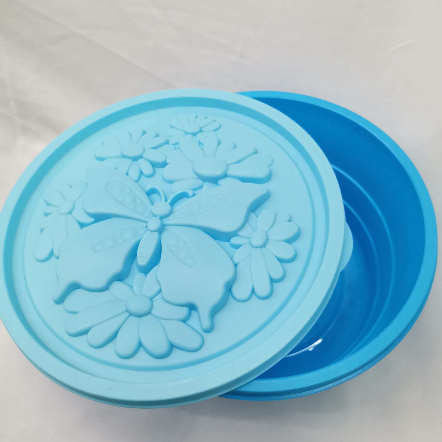 保鲜盒  盒盖立体蝴蝶印花保鲜盒  圆形大号保鲜盒 314  573产品图