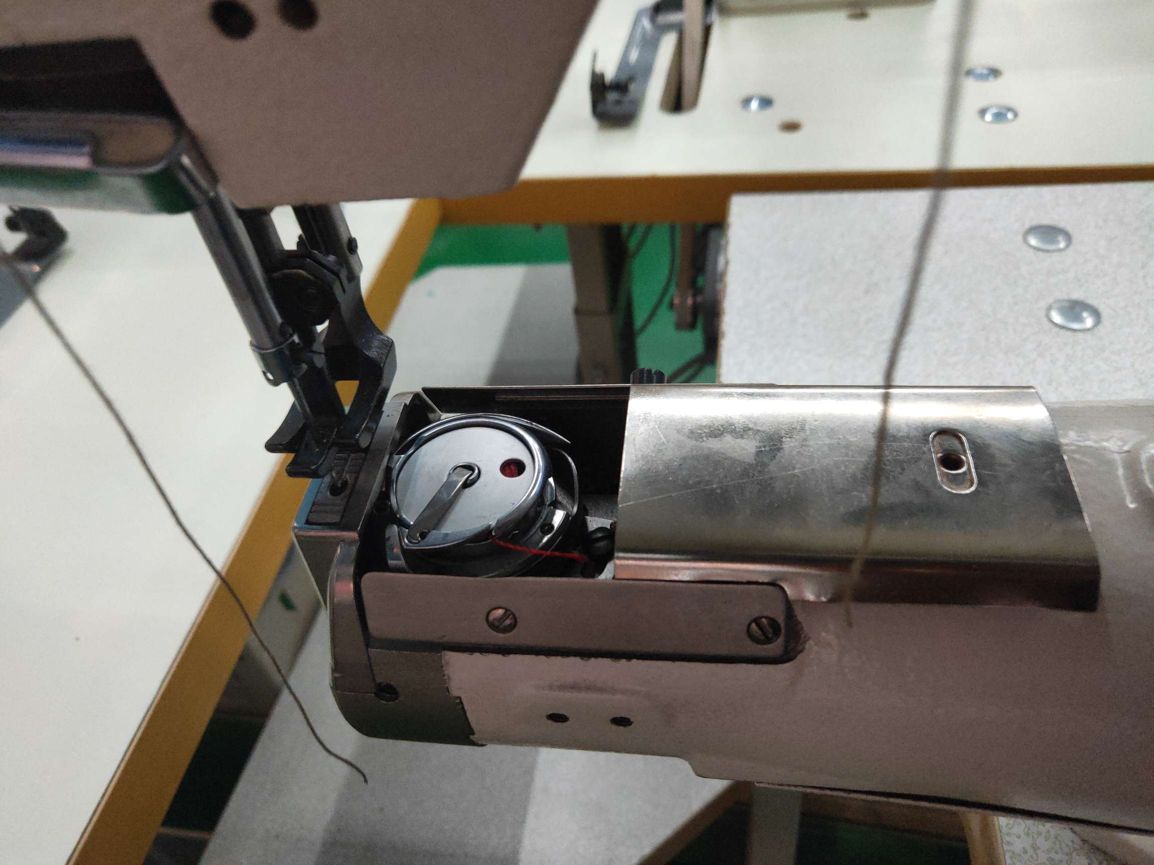 手持便携缝纫机/杜马缝纫机/缝纫机/缝纫机针/手动缝纫机产品图